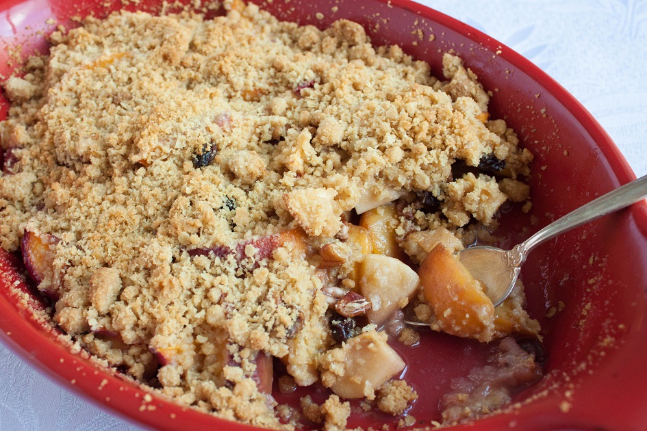 Apple and Peach Crisp with Raisins and Pecans