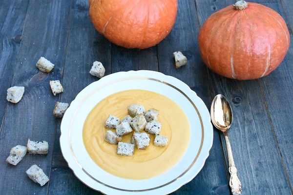 Pumpkin and Sweet Potatoes Cream Soup