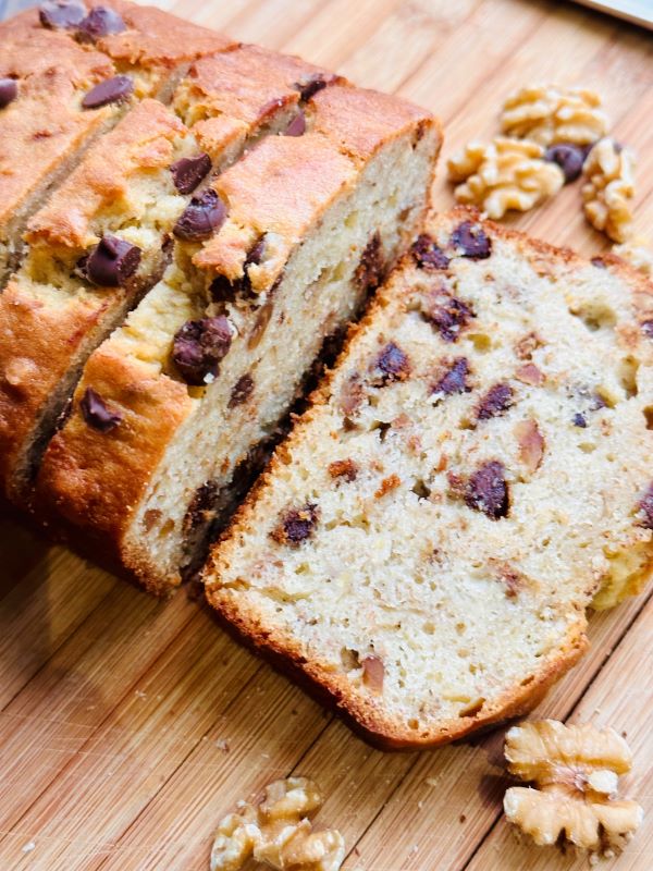 Banana bread with chocolate and nuts