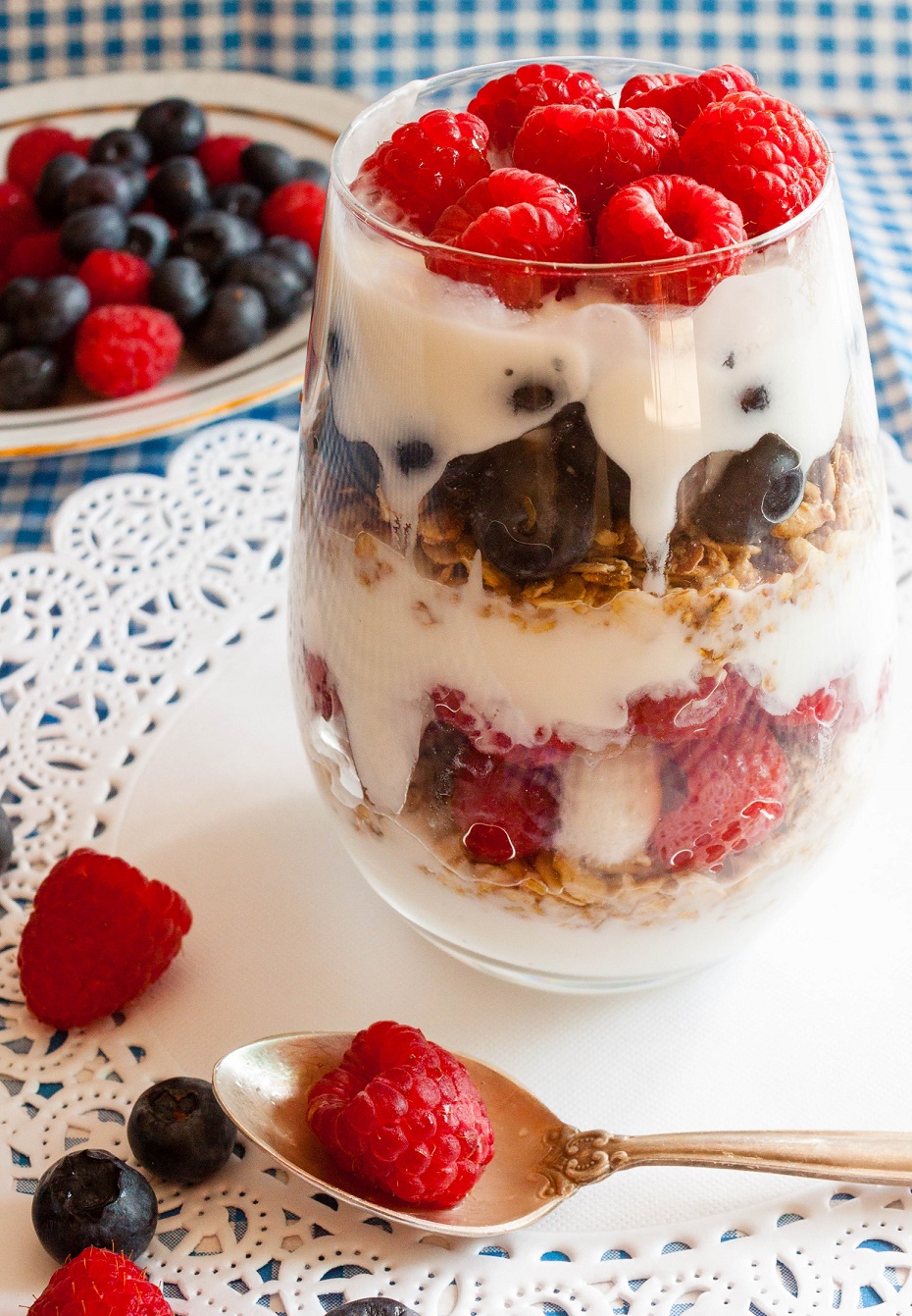 Berry Parfait with Vanilla Yogurt and Almond Granola - delicious way to start your morning!