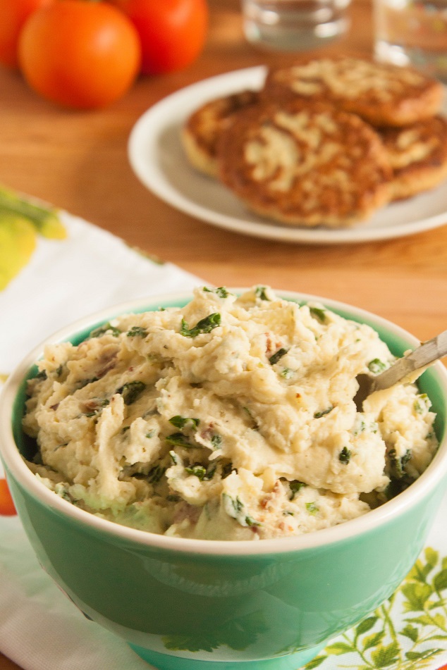 Creamy Mashed Potatoes with Bacon and Spinach