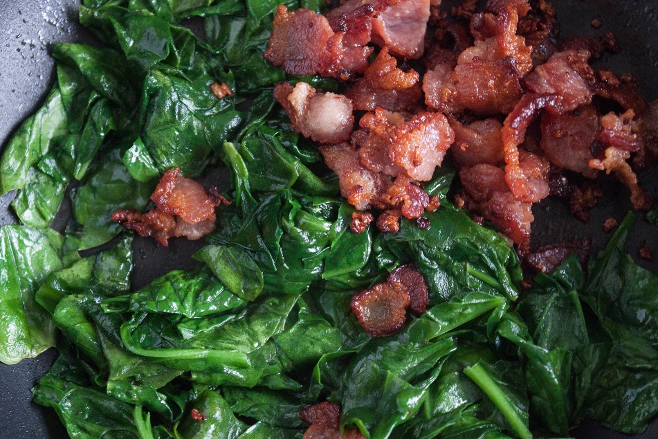 potatoes with bacon and spinach